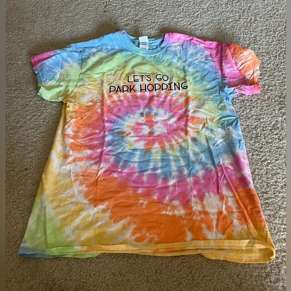 Disney let’s go park hopping tshirt - Picture 1 of 4